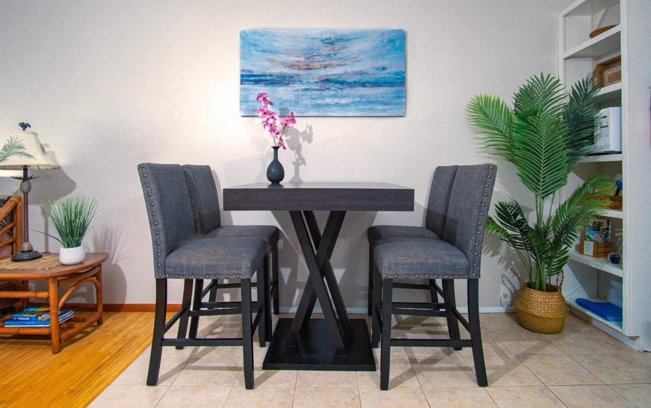 Molokai Island Retreat With Beautiful Ocean Views And Pool - Newly Remodeled! Apartment Ualapue Екстериор снимка