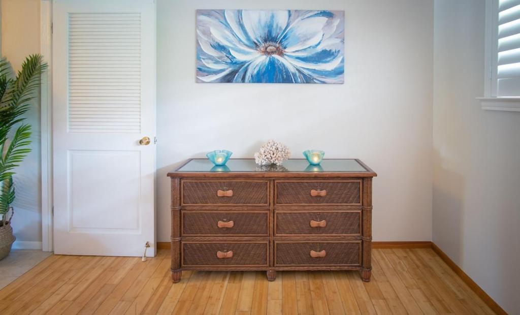 Molokai Island Retreat With Beautiful Ocean Views And Pool - Newly Remodeled! Apartment Ualapue Екстериор снимка